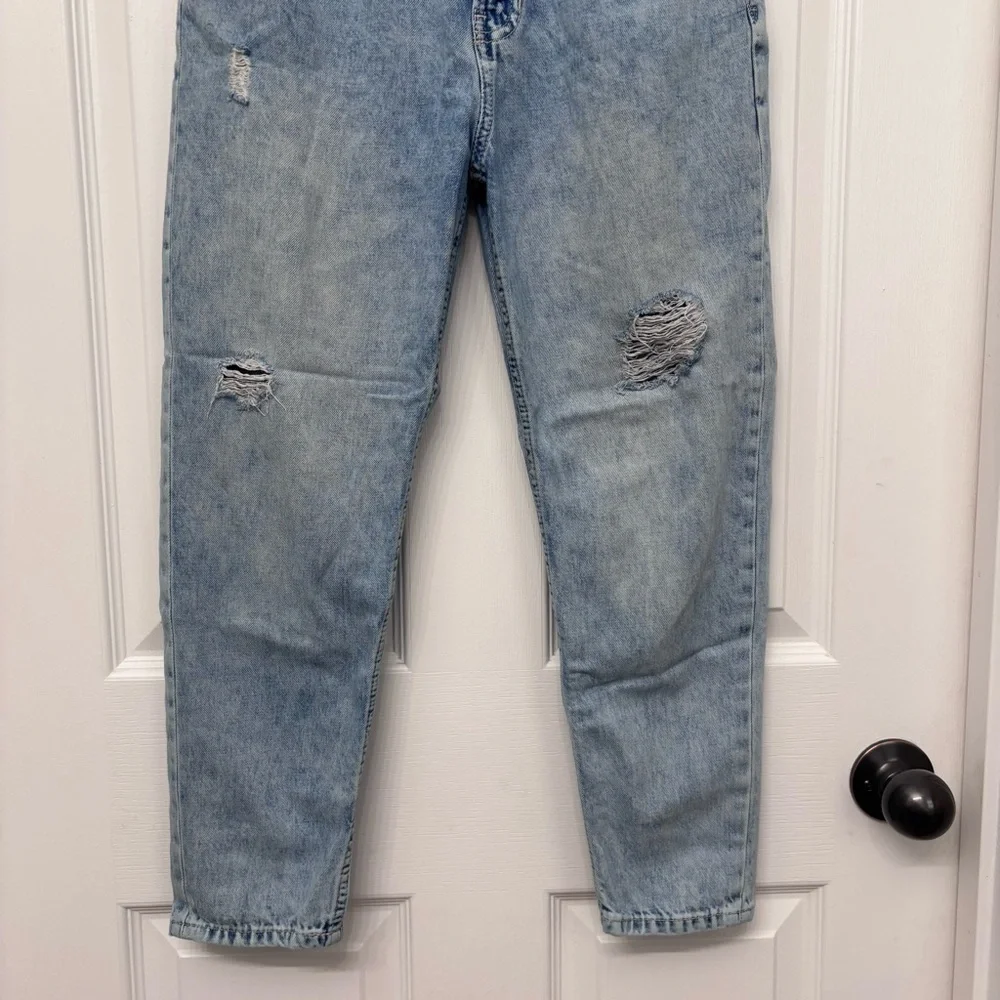Light Wash Distressed Mom Jeans | Gap Denim Kids 12